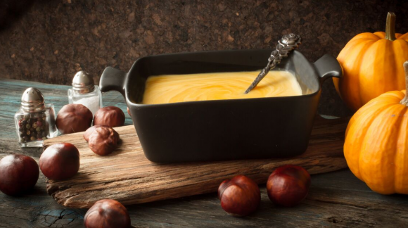 Squash and chestnuts soup
